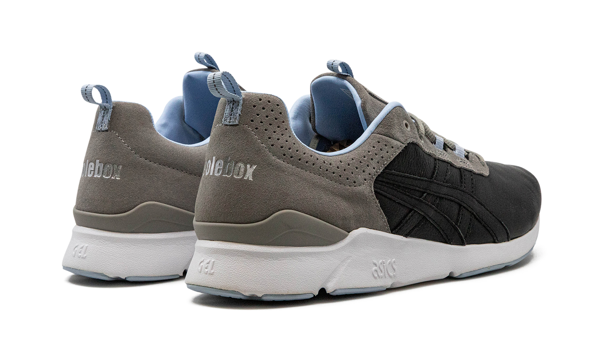 ASICS MENS ASICS Gel-Lyte Runner "Solebox Blue Carpenter Bee II" H60VK 9090 from Stadium Goods