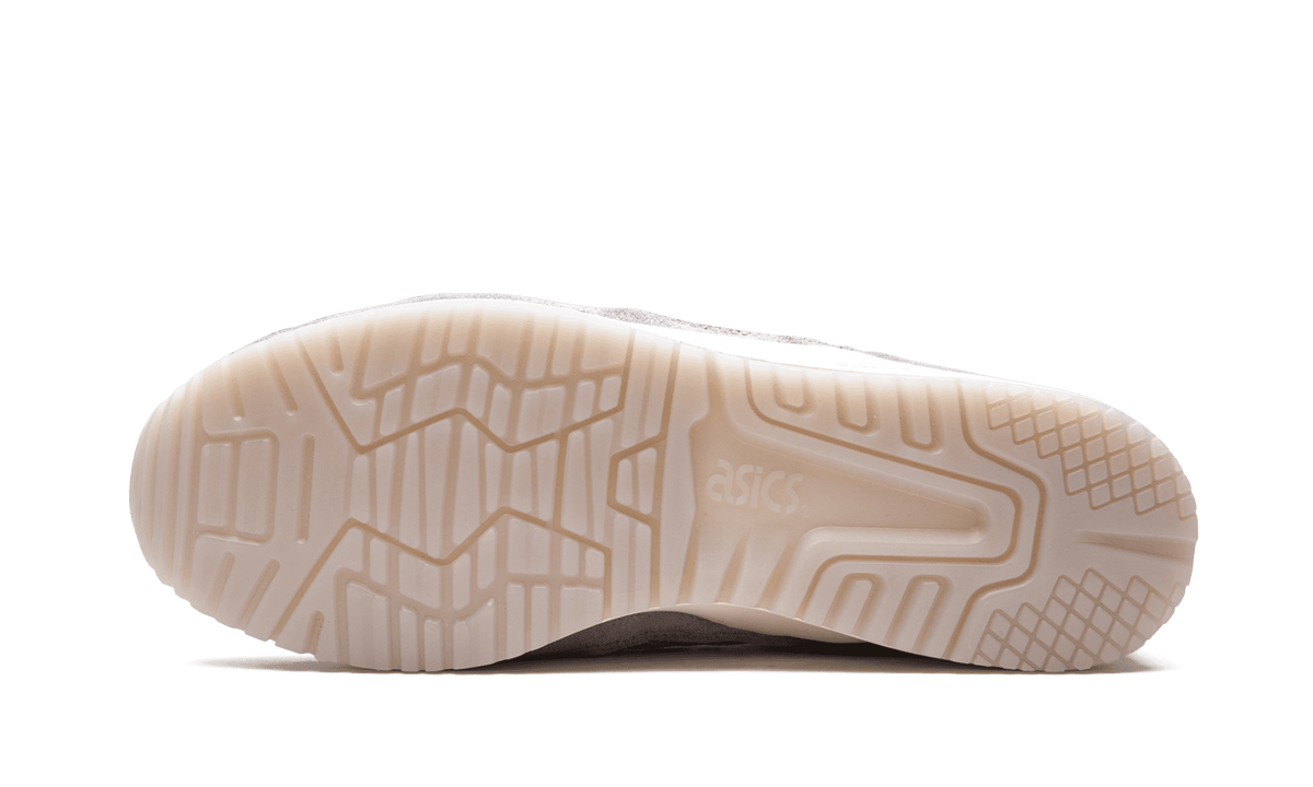 ASICS MENS GEL LYTE III "END Clothing - Pearl" 1191A356 500 1191A356 500 from Stadium Goods
