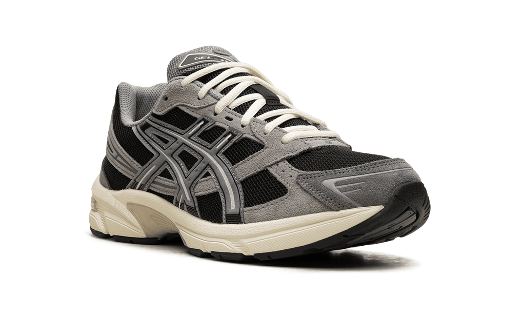 ASICS MENS Gel 1130 "Black Carbon" 1201A255 004 from Stadium Goods