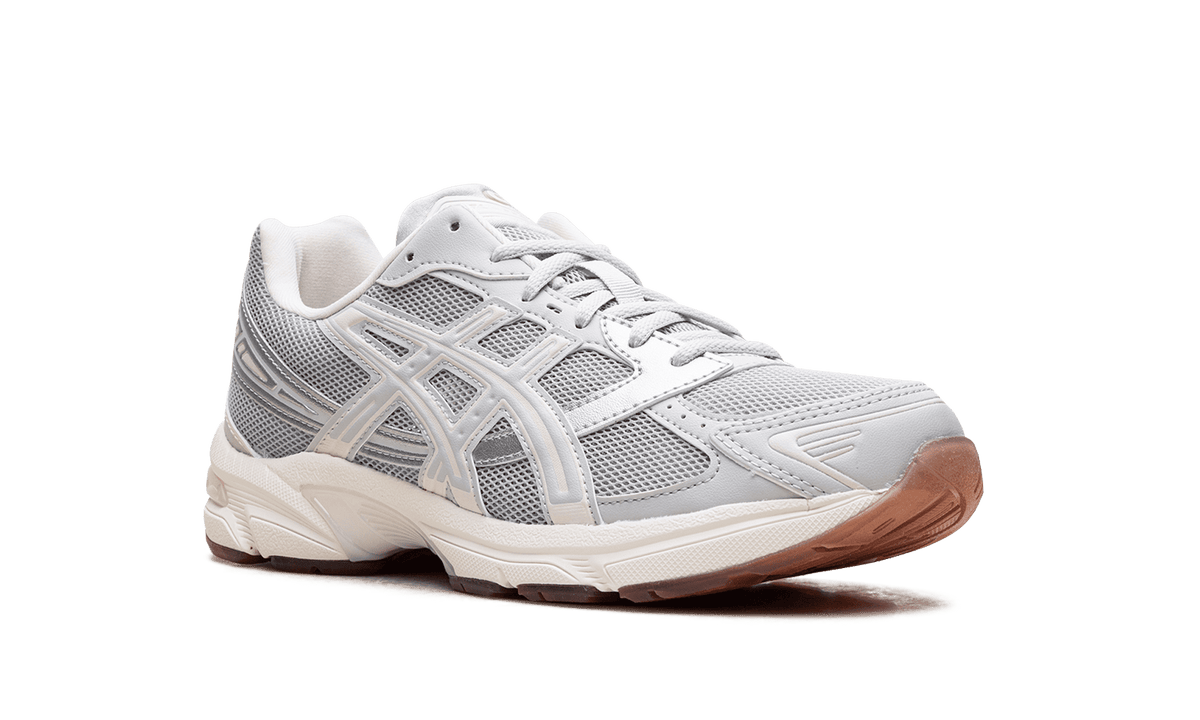 ASICS WOMENS Gel-1130 Womens "Cloud Grey Gum" 1202A514 020 1202A514 020 from Stadium Goods