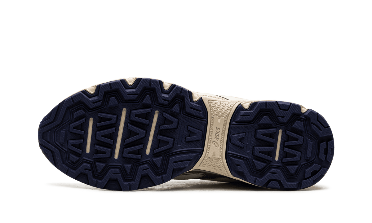 ASICS MENS GEL-VENTURE 6 "White / Silver" 1203A407 100 1203A407 100 from Stadium Goods