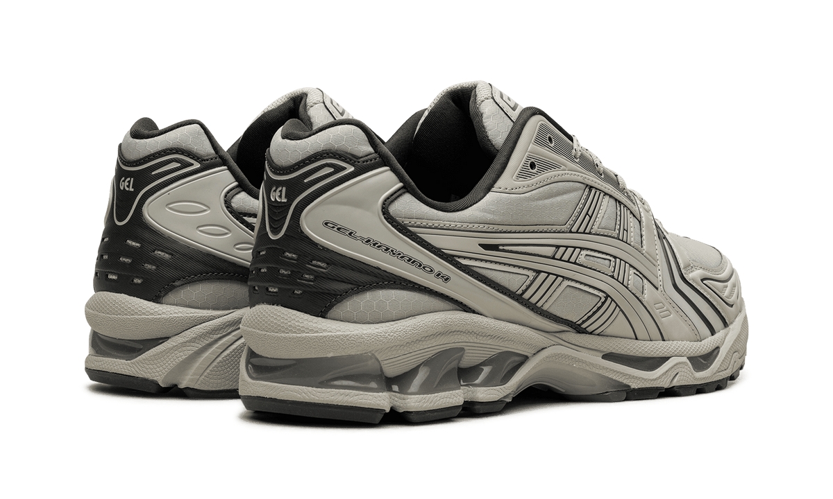 ASICS MENS GEL-KAYANO 14 EARTHENWARE "Sage Green" 1203A412 020 from Stadium Goods