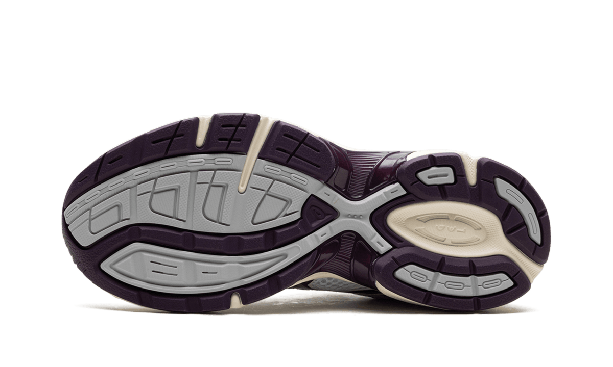 ASICS WOMENS ASICS Gel-1130 WMNS "Deep Plum" 1202A518 101 from Stadium Goods